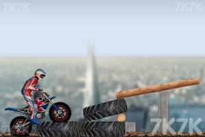 《摩托车挑战赛》游戏画面2