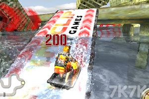 《3D极限摩托艇》游戏画面7