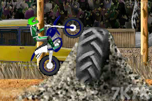 《特技摩托车2》游戏画面2