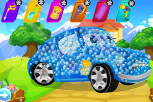 孩子们洗车