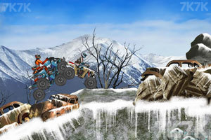 《雪地大摩托》游戏画面2
