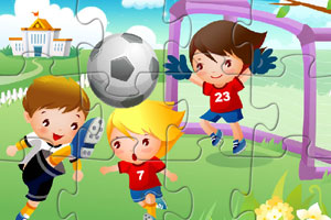 《足球小孩拼图》游戏画面1