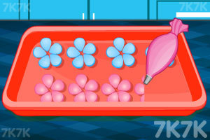 《制作彩色花朵蛋糕》游戏画面3