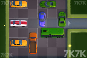 《汽车华容道》游戏画面3