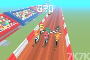 《卡通摩托車競速》游戲畫面2